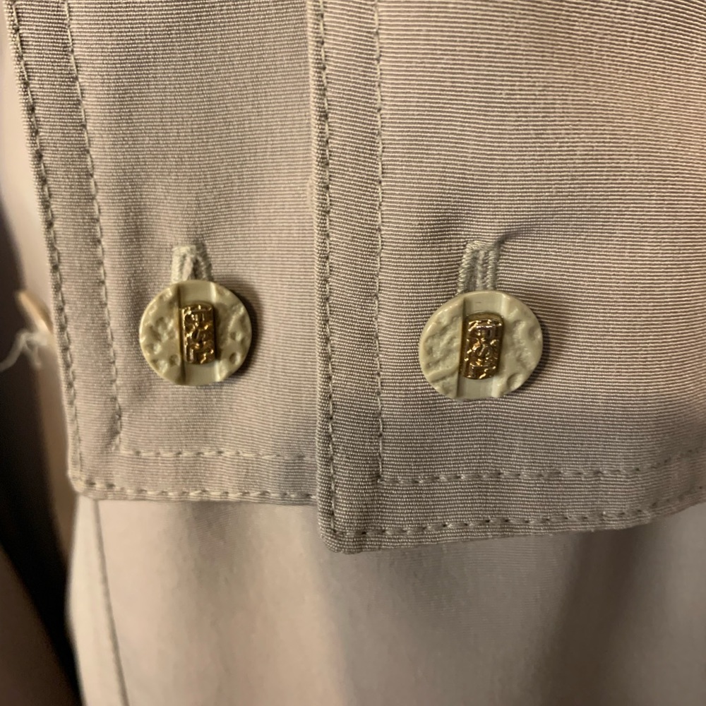 Long khaki trench coat with liner - Picture 8 of 13